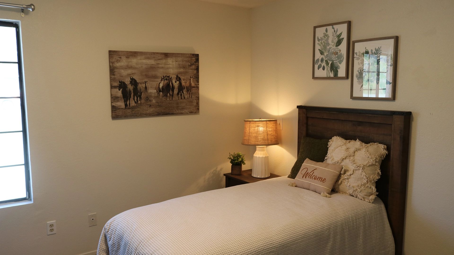 Jackson Hills gallery photo 29