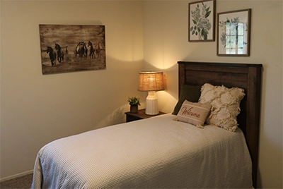 Photo of assisted living rooms with pillow and extra amenities